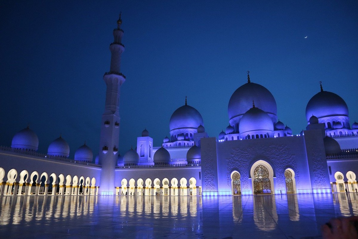 big-bus-sightseeing-tour-of-abu-dhabi-abu-dhabi-blog